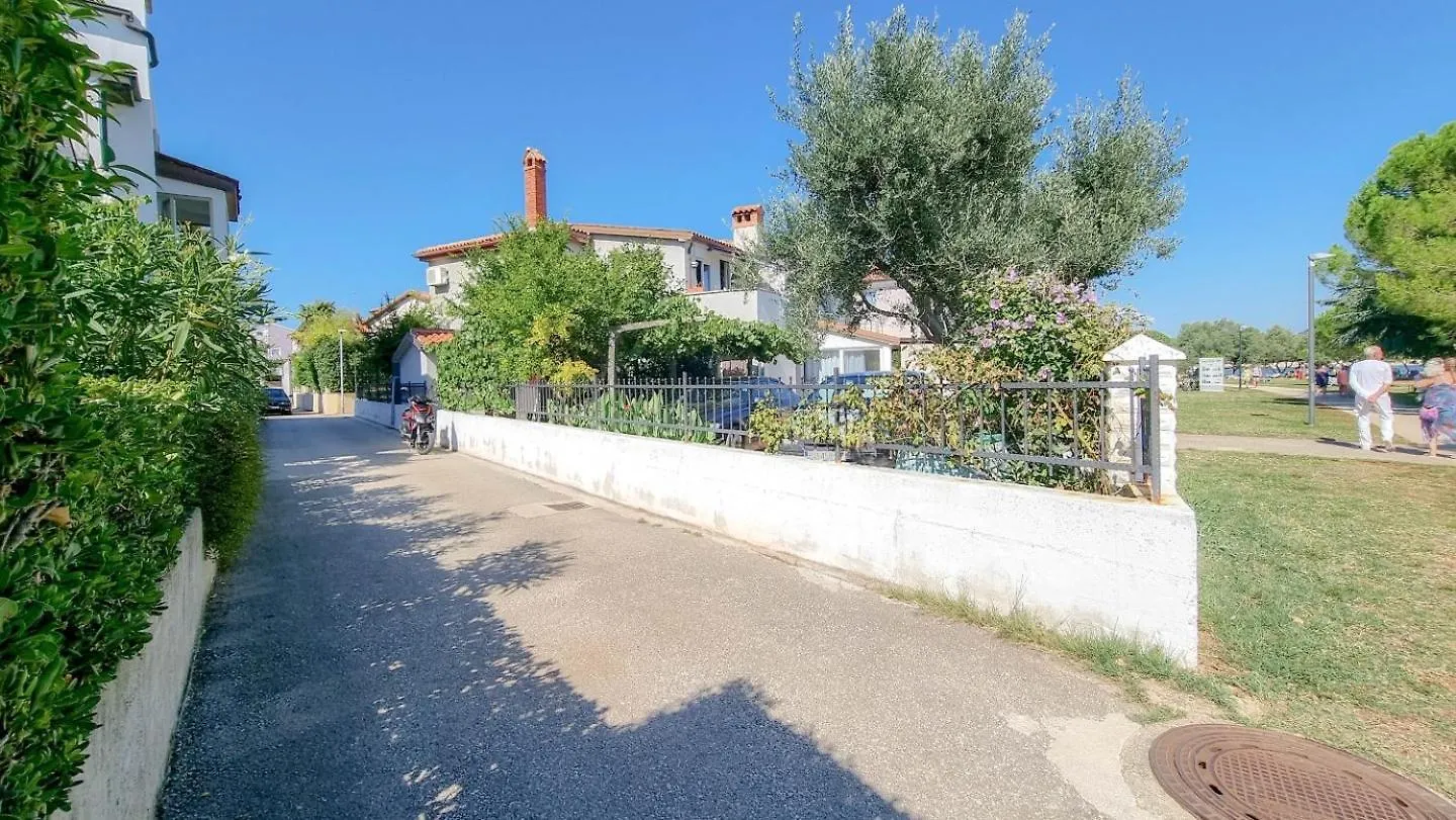 Pintar 2 Novigrad (Istria)