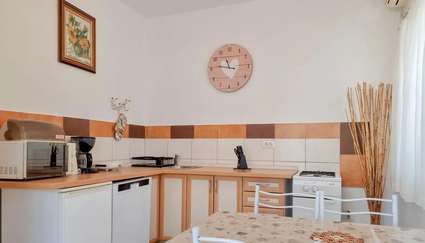 Pintar 2 Apartman
